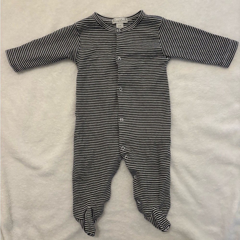 Kissy kissy footed sleeper 3-6mo